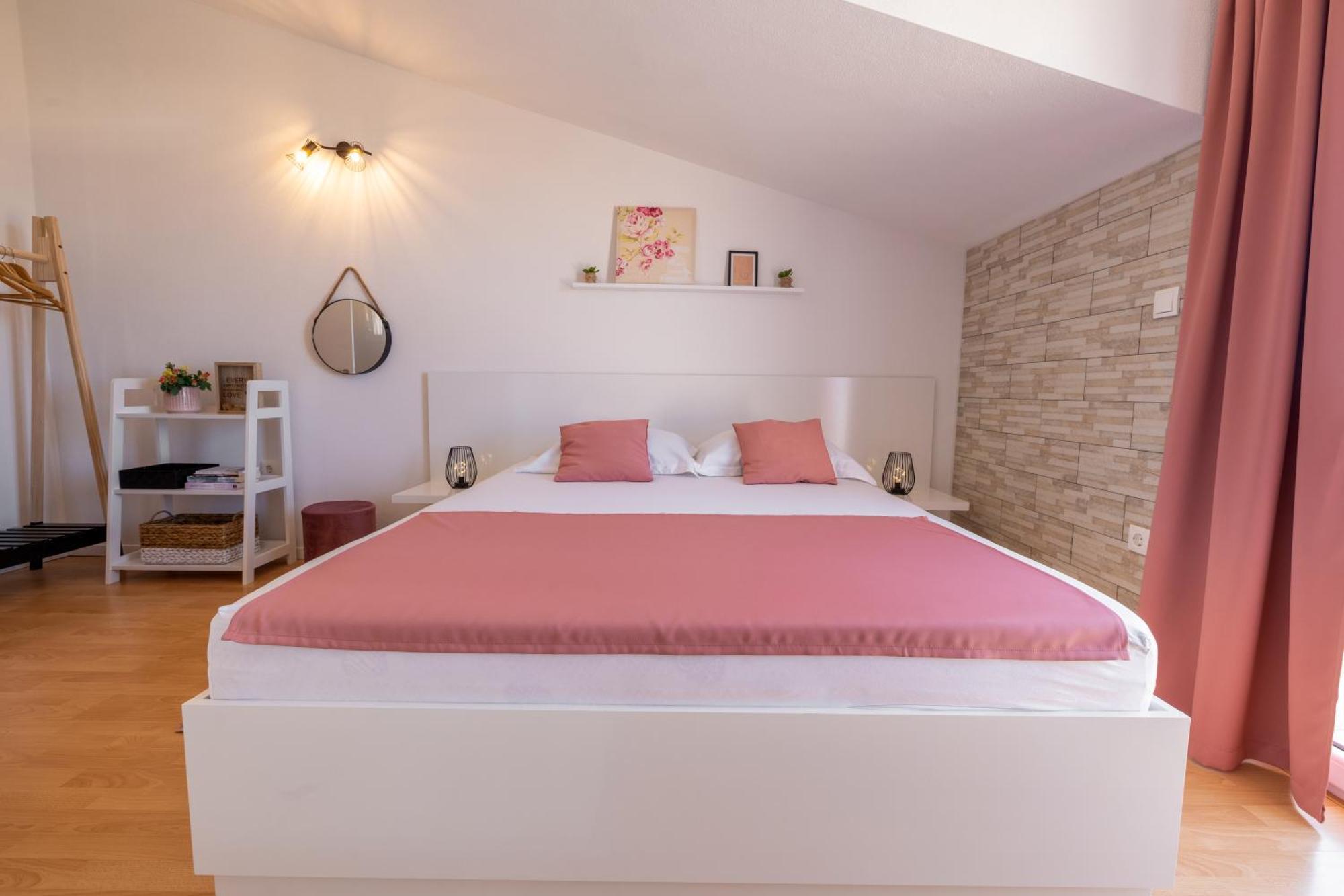 Apartments Rasic Макарска Екстериор снимка
